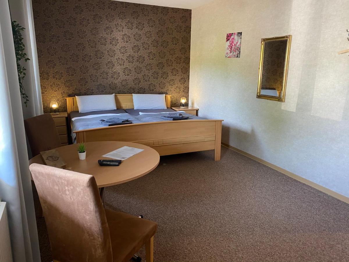 Rooms4Ring Privatzimmer Am Nurburgring Quiddelbach Exterior photo